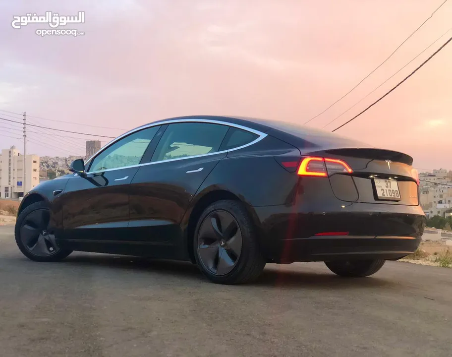 Tesla 2019 Long range - dual motors تسلا