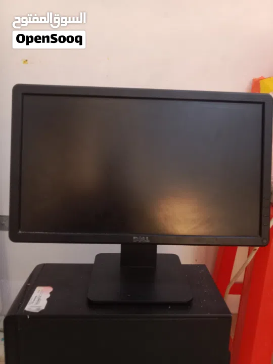 windows 7 good condition 1,cpu 2,monitor 3, hp original key board 5,pc all cables, with 4gbram