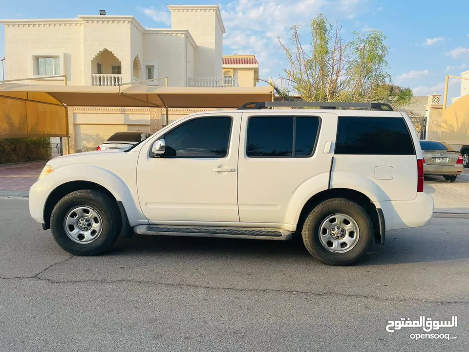 Nissan Pathfinder S Model 2011, Well Maintained