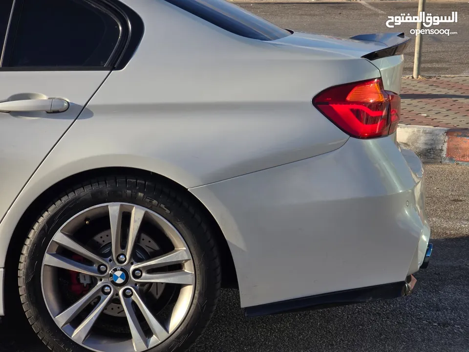 Bmw 330i ترخيص 2015
