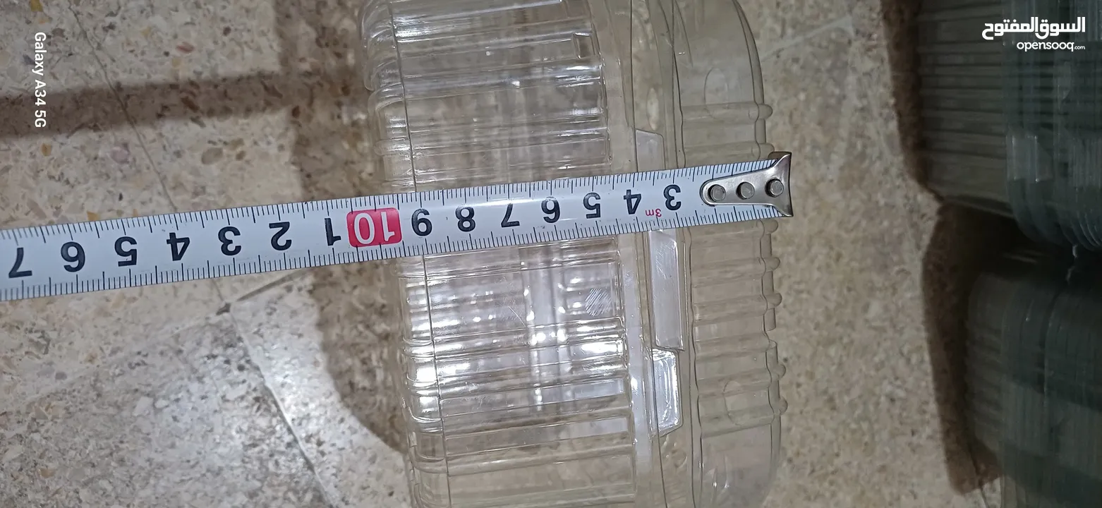 علب بلاستيك 100 وخمسين حبة