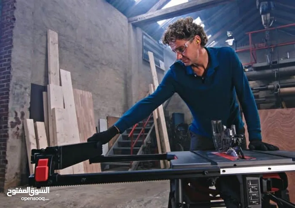 منشار طاولة SKIL مقاس 10 بوصات (254 مم) بقوة 2000 وات مع أرجل قابلة للطي