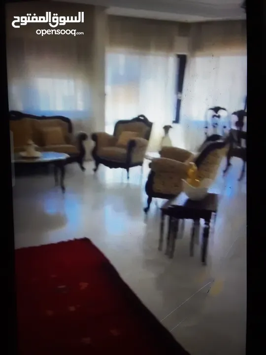 شقه مفروشه للبيع