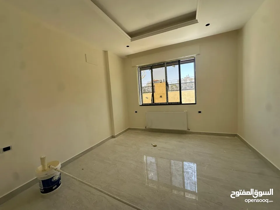 شقه للبيع في طريق المطار  ( Property 43064 )-174844051