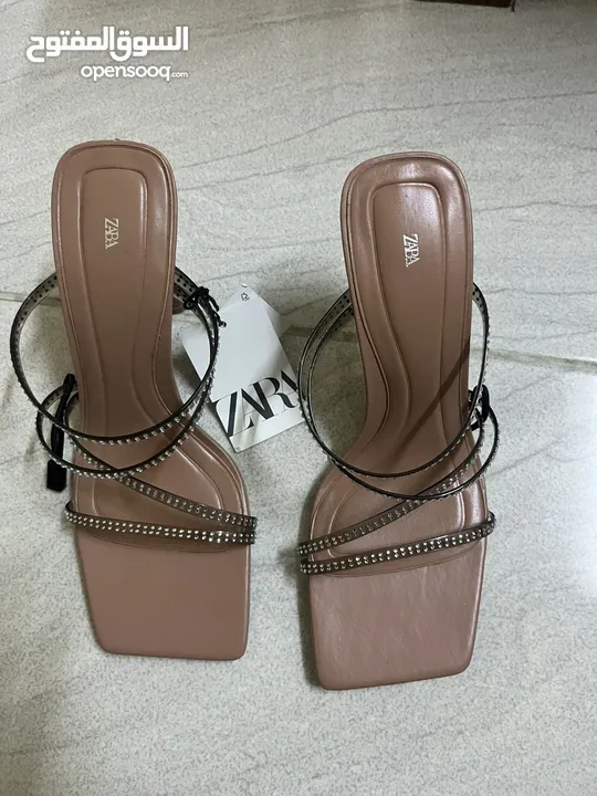 Zara sandals حذاء بكعب عالي من زارا - (226271696) | السوق المفتوح