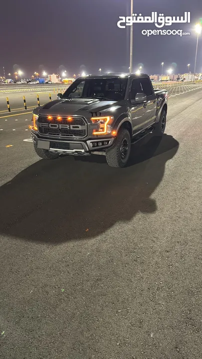 Ford raptor F-150