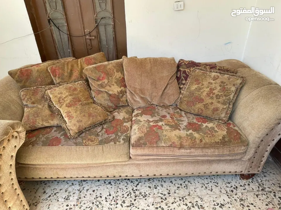 كنب سبع مقاعد