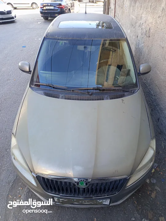 سكودا فابيا موديل 2012 للبيع
