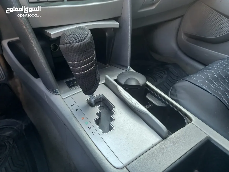 تيوتا كامري لون كحلي مميز فحص 4 جيد فل الفل بفتحه بسعر مغري قابل للبدل
