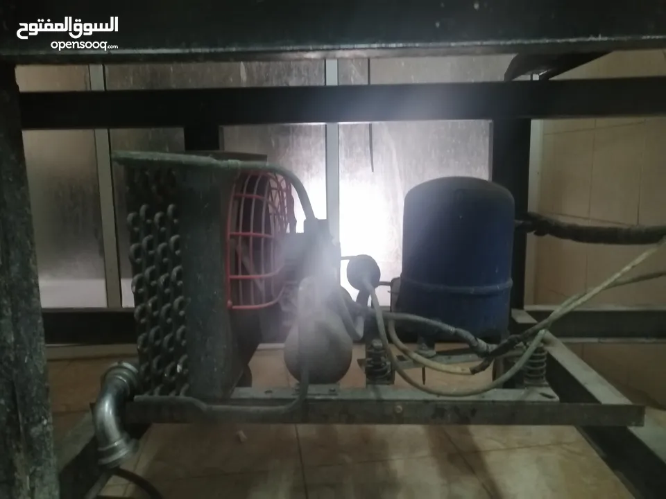 مصنع ألبان
