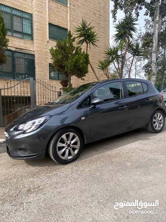 اوبل كورسا 2017