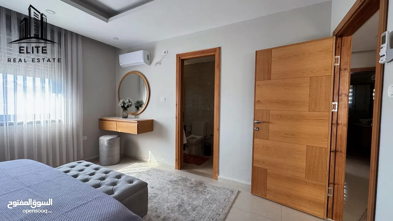 شقه طابقيه البيره بجانب مدرسة الهاشمية مساحه 181 متر صافي عماره 6 طوابق فقط وكل طابق شقه بسعر مميز