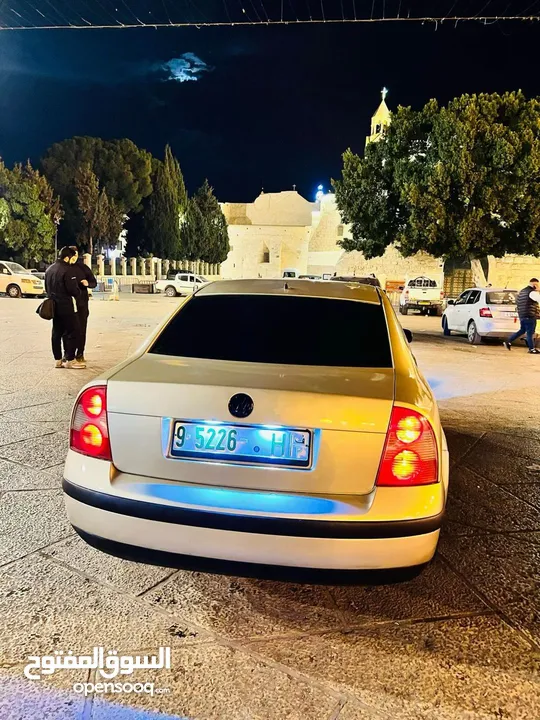 سيارة باسات فراشة 2003