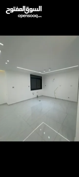 شقه للبيع طابق 3 مساحه 181متر  في عين مصباح