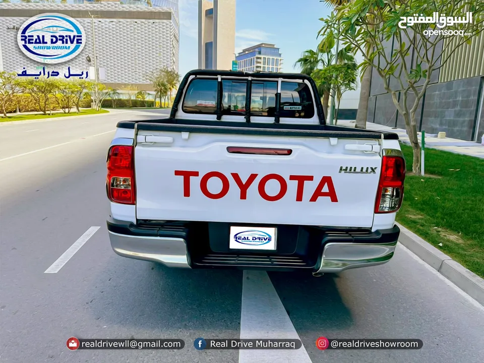 ** BANK LOAN AVAILABLE **  TOYOTA HILUX 2.7L  DOUBLE CABIN  Year-2020  Engine-2.7L   39000 km  V4