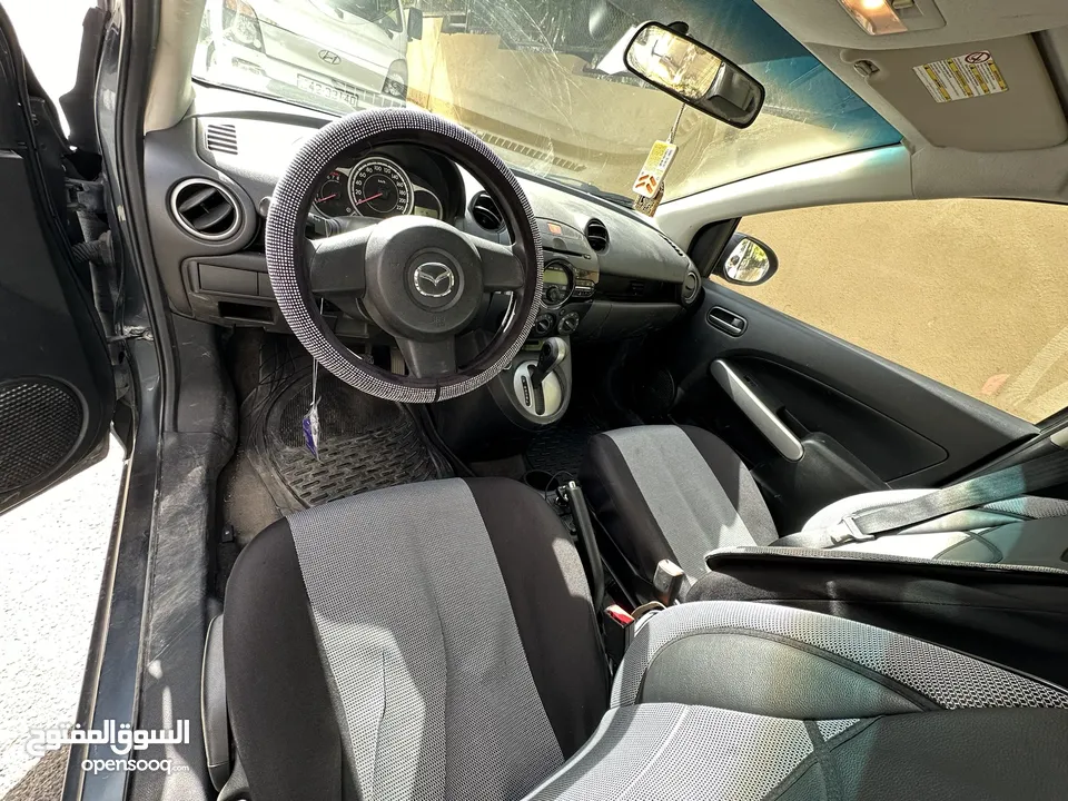 Mazda 2 2013