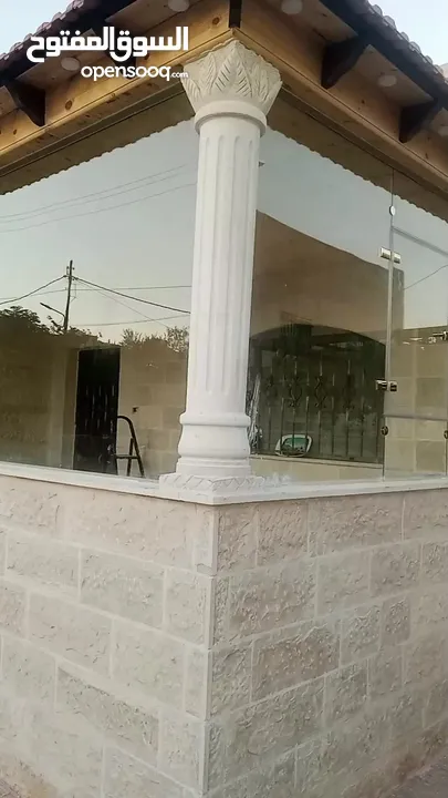 معرض رام الله الرونق للزجاج و مرايا و سيكوريت ستانلس ستيل  شور بكس سوكاريت  ارمان بترينات