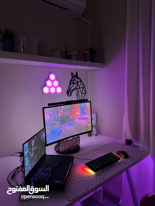 شاشة سامسونج 144 hz و 1ms