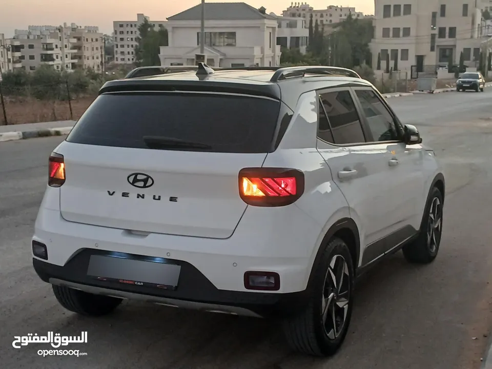 هونداي فينيو فل كامل اضافات للبيع بسعر حرق ع الكاش دهان شركة