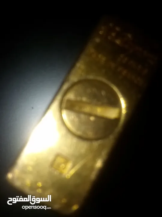 قداحه اصلي طلاء ذهب عمرها صنعت من سنه ال ثمانين إلى التسعين 1980 رقم التسلسلي للقداحه F2c927 sGDuro