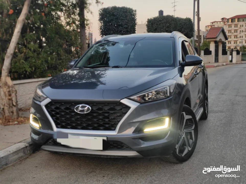 هونداي توسان فل اضافات ماعدا الفتحة