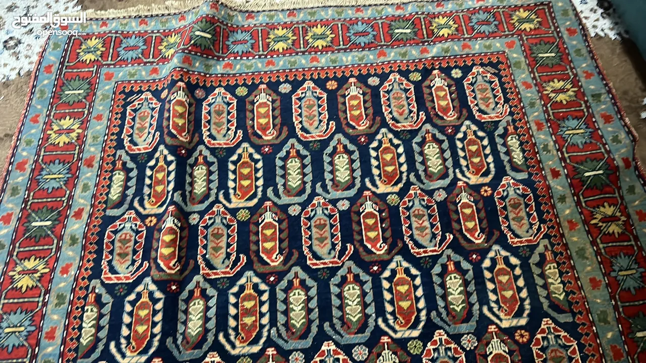 Old carpet TAPRIZ