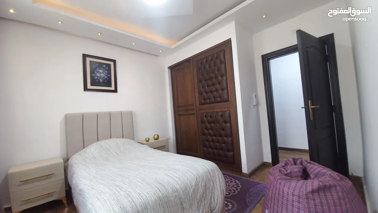 شقة مفروشة للايجار في الدوار السادس ( Property 42144 )-175055040