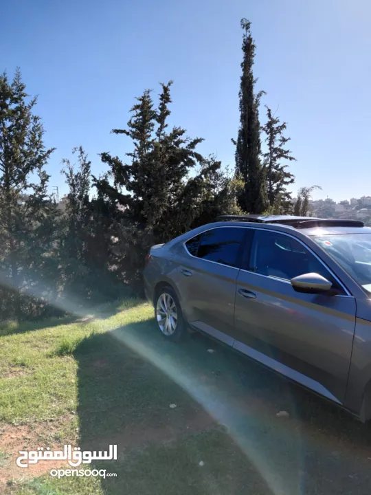 سكودا سوبيرب  2019 4/4 280 حصان بانوراما فل اضافات المحرك لجديد اقتصادي 4وضعيات قياده