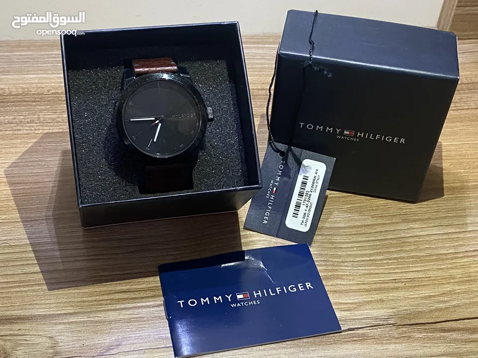 TOMMY HIFIGER WATCH