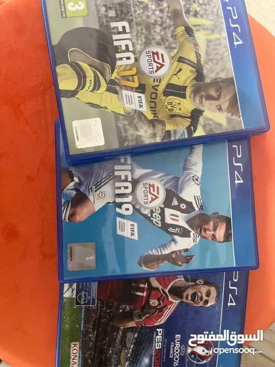 FIFA 17	 FIFA 19	 PES 2016 (Euro Edition)