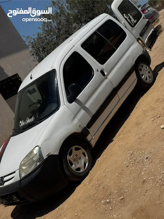 بيجو بارتنر 2001