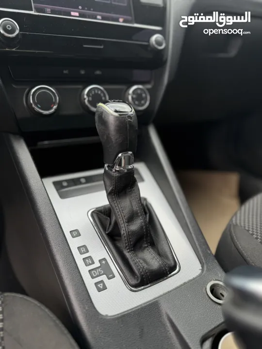 سكودا اوكتافيا 2017/16 ديزل اوتومات اصل برايفت يد ثانية ترخيص تامين فحص ممتاز