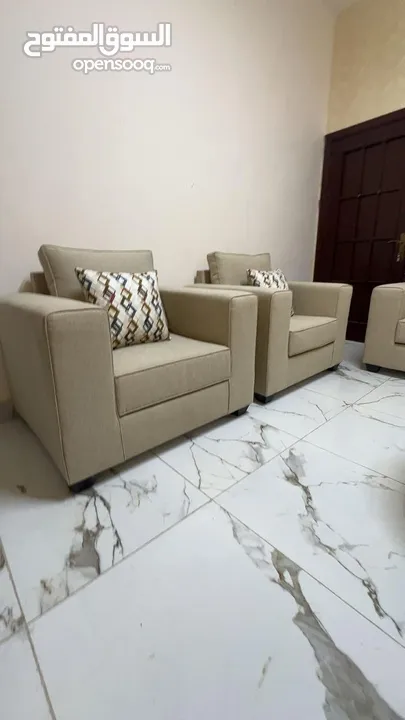 طقم كنب 7مقاعد موديل أمريكي