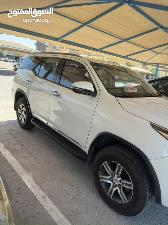 TOYOTA FORTUNER 4WD (4x4) in excellent condition 2020