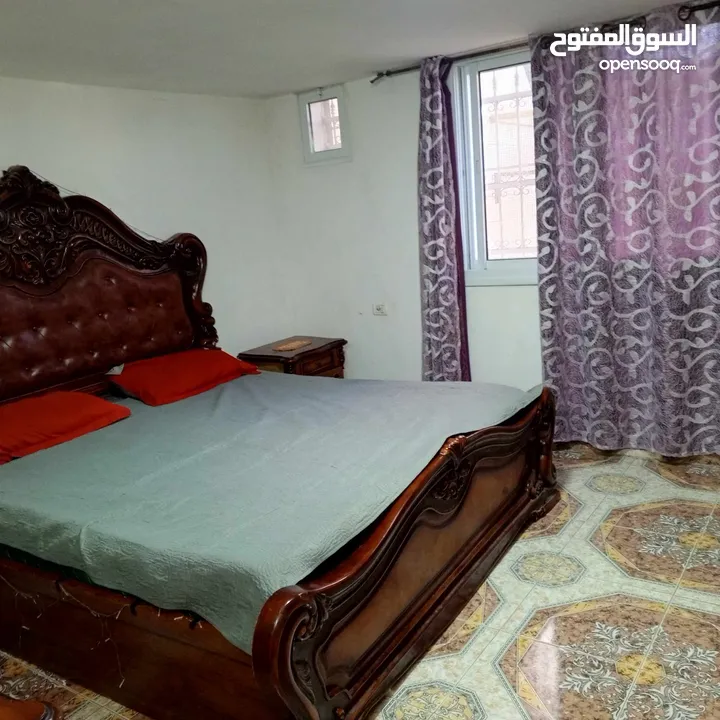 شقة شبه استديو