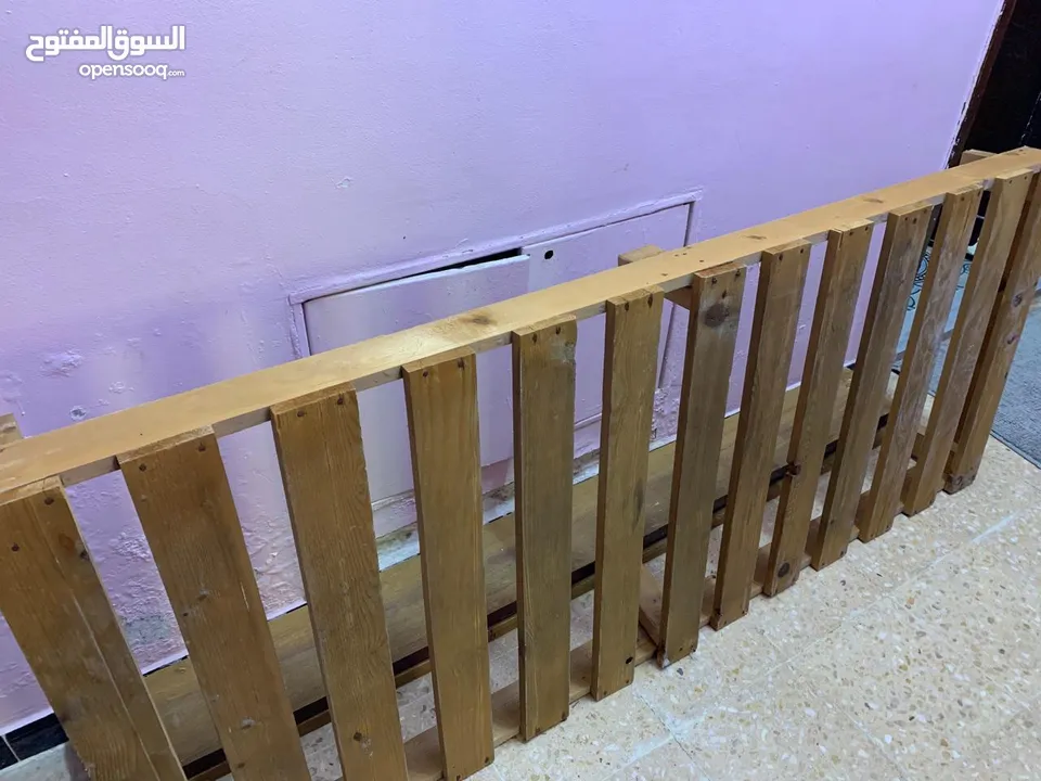 3 فرشات زمبرك مع تخت