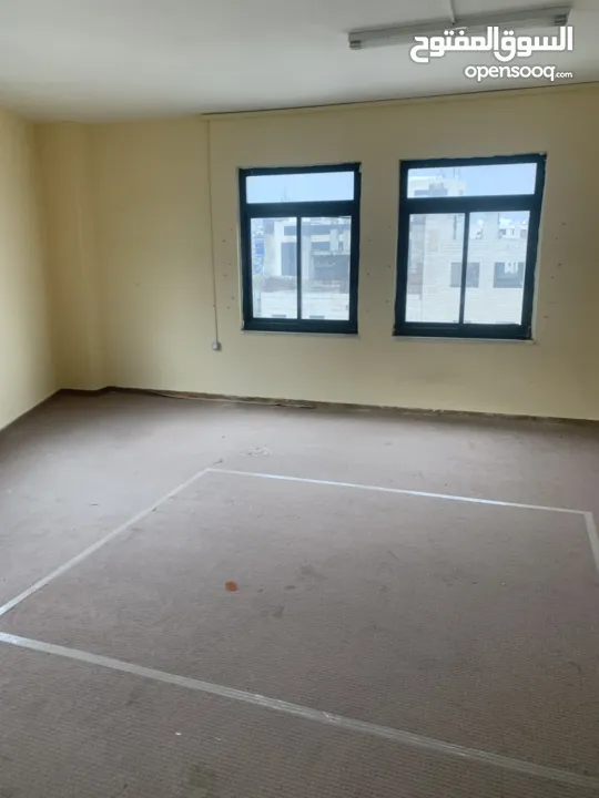 مكتب للايجار