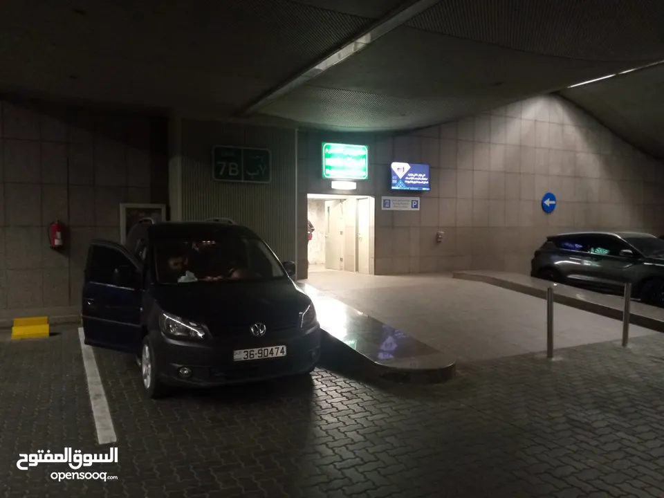 جولف كادي مميز سعر قابل للتفاوض فحص كامل شخصي وليس شركة مرخص سنة قصير ماتور 1600