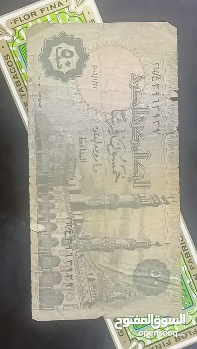 عملات ورقيه مشكلات أجنبي و عربي  حالات أنسر و مستعمله