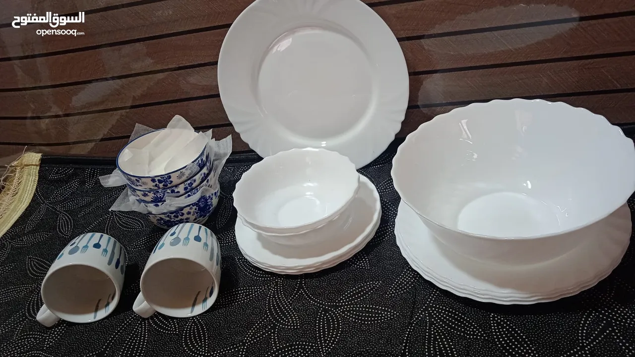 اطقم سفرة  ماركات عالمية فخمة وراقيه وكلهم #ماركات #بورسلان مختومة