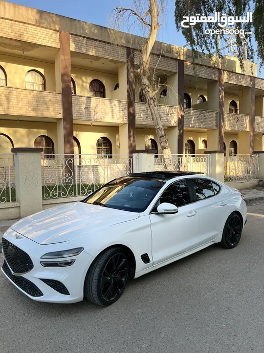 Genesis g70 2022 v6 3.3T    جينيسس جي 70 حره بدون رقم