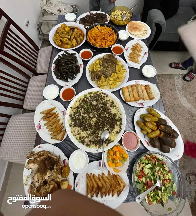 مطبخ تواصى وبوفيهات مفتوحه لجميع انواع المناسبات..ونعمل الوجبات الفرديه..