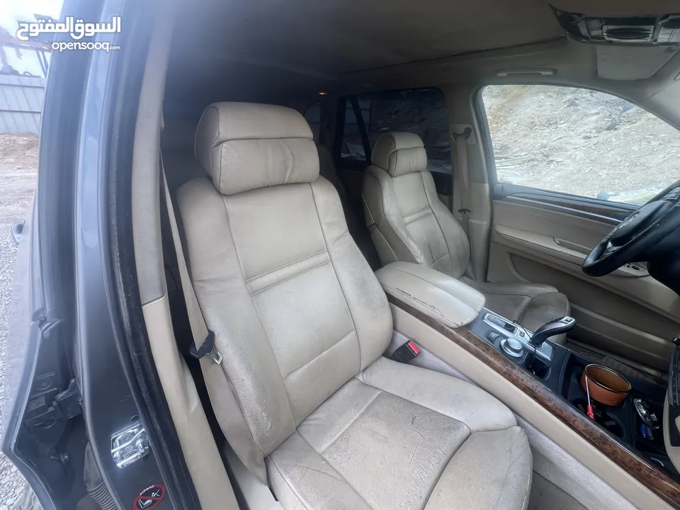 بس ام x5. 2008