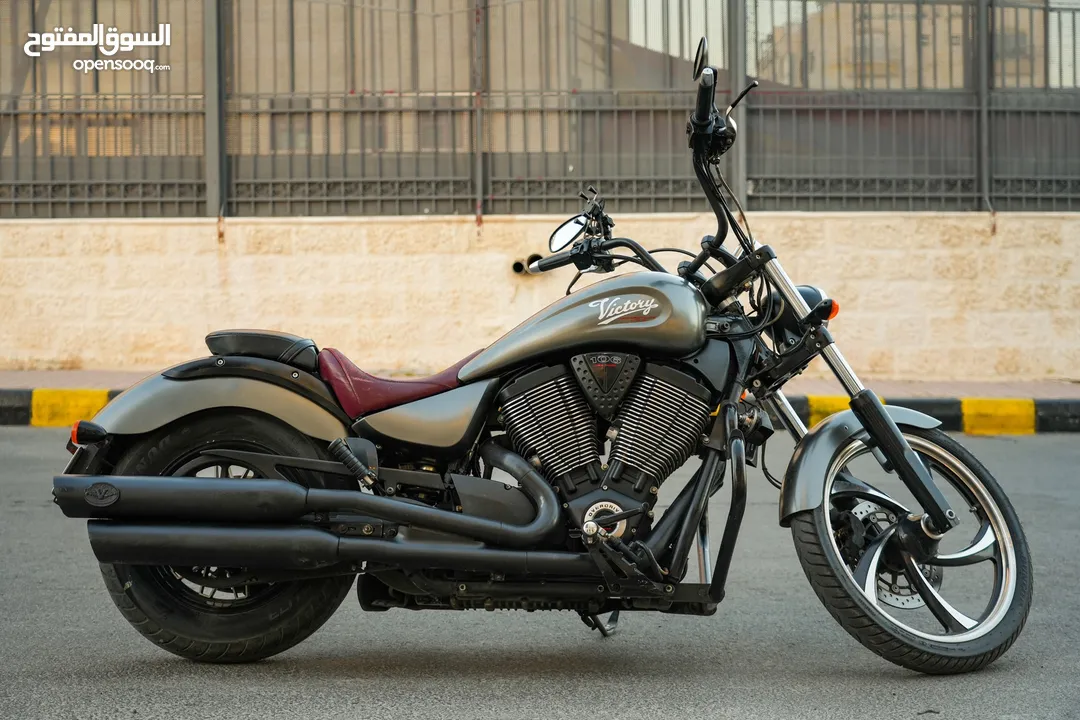Victory gunner 2015 1800 cc ڤيكتوري