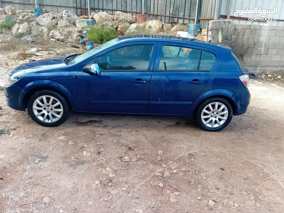 اوبل استرا H