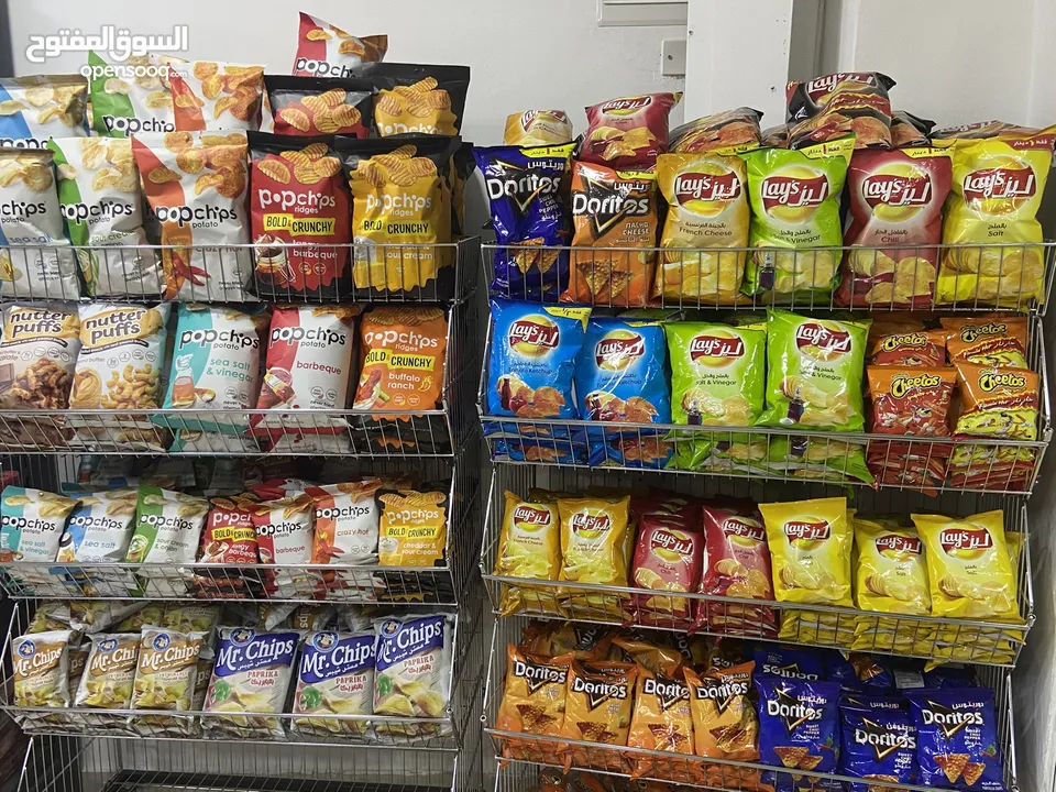 سوبرماركت مجهز بالكامل + مطبخ وجبات سريعة في منطقة حيوية سكني وتجاري بعبدون الشمالي