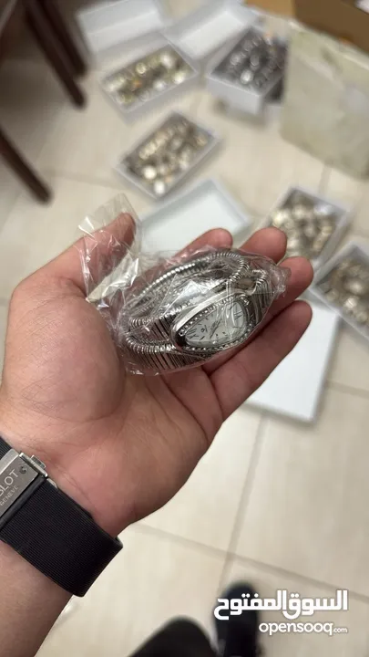 ساعه الحبه الماركه العالمية
