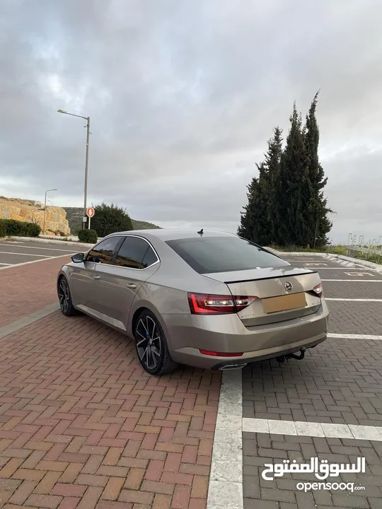 سكودا سوبير لورين كلمنت 190 حصان