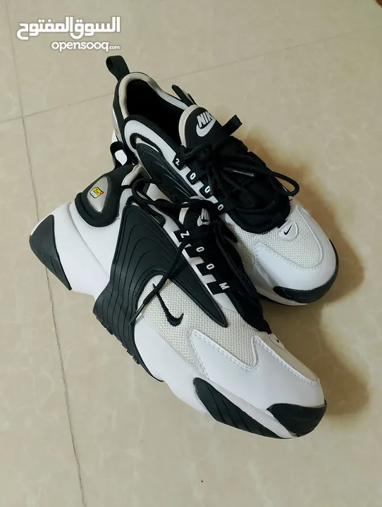 حذاء NIKE ZO AIR اصلي وارد اروبي وكاله لساته جديد غير مستخدم