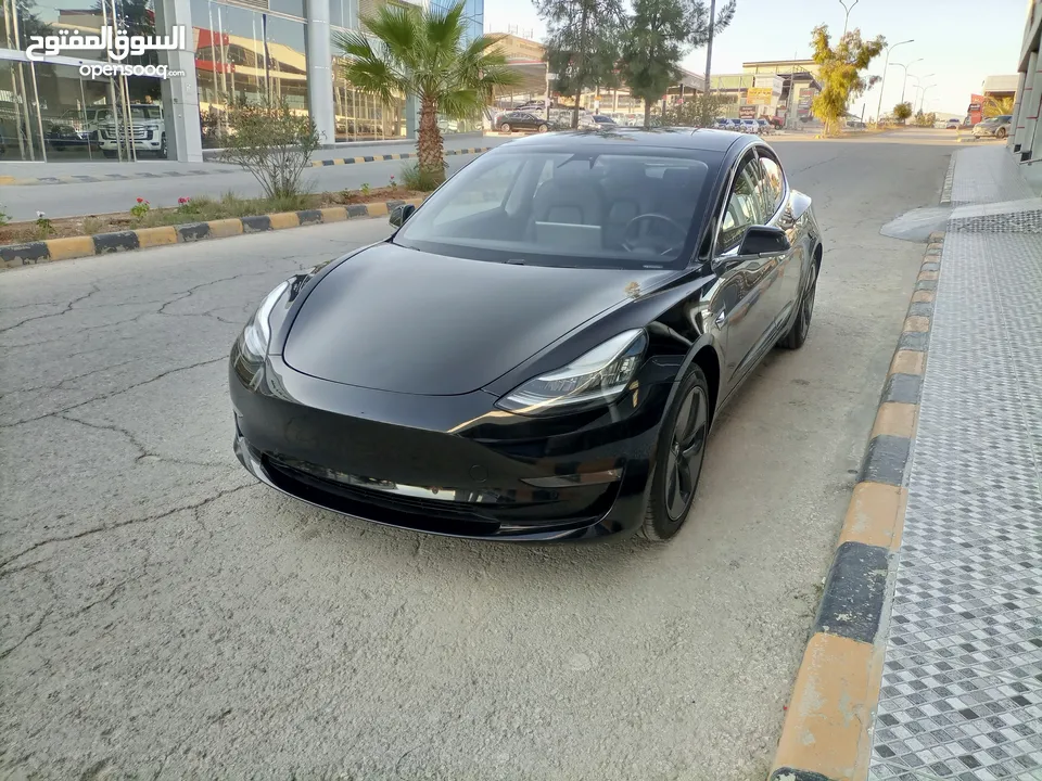 TESLA MODEL 3 2020